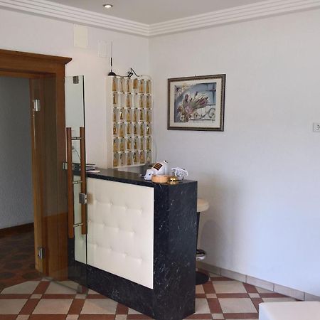 Hotel Krone Morter Esterno foto