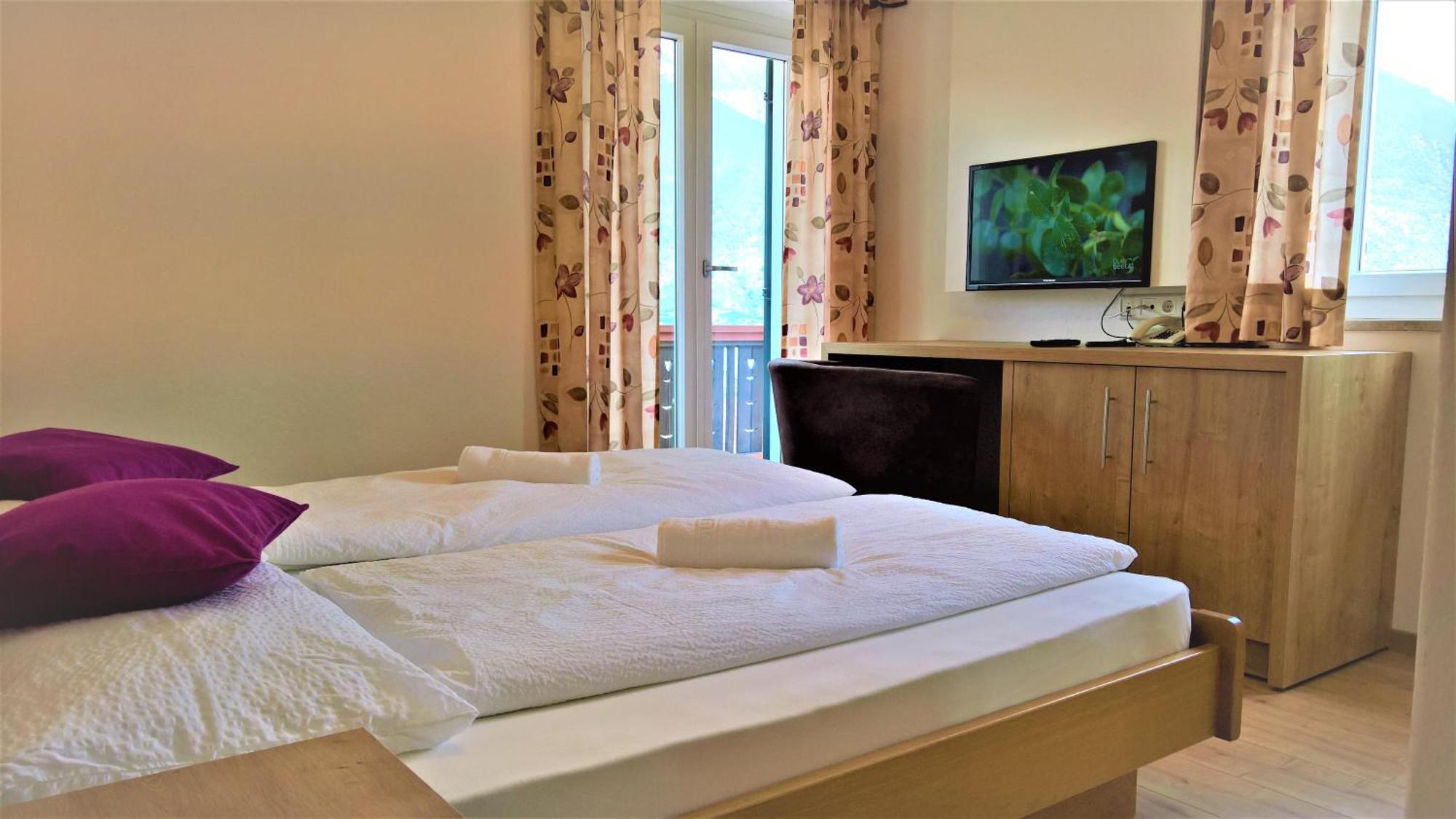 Hotel Krone Morter Esterno foto